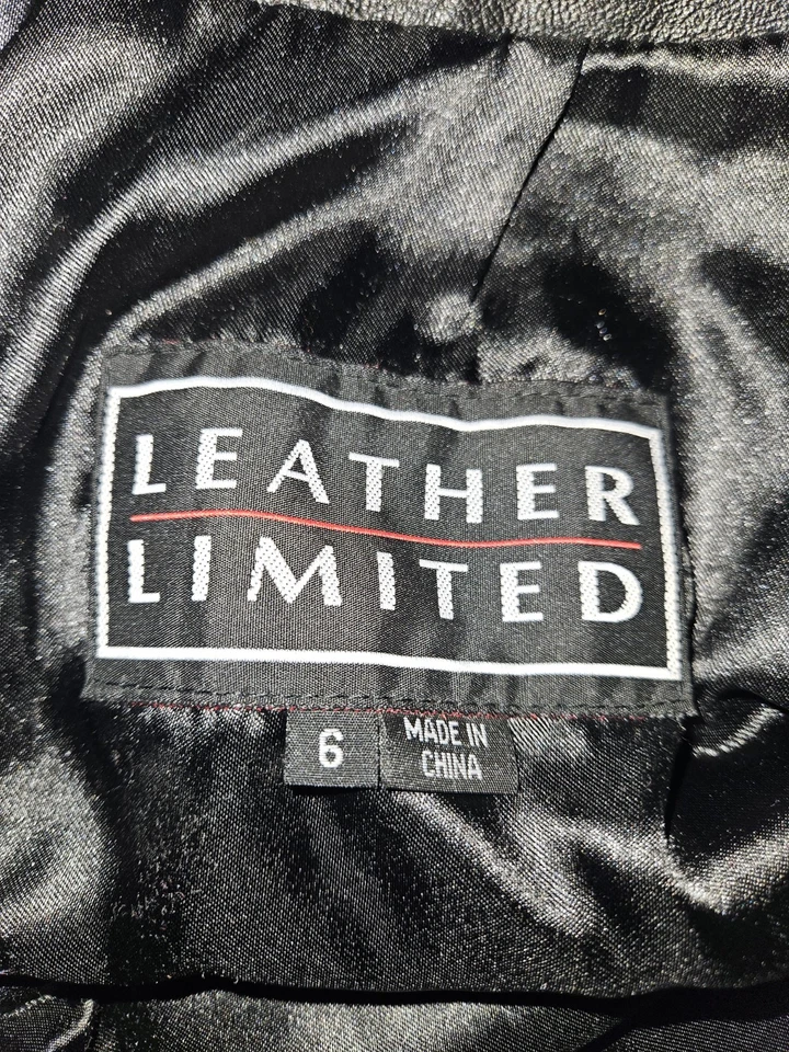 Falda de cuero limitada para mujer de cuero negra talla 6 Foto 3 de 3