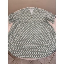 SHEIN Curve Dress Womens 4XL Green & White Geometric Tiered Midi V-Neck