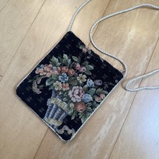 TAPESTRY PURSE Unbranded Floral Multicolored Bag With Strap