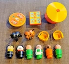 Lot of Vintage Fisher Price People, Animals and Accessories tables umbrella