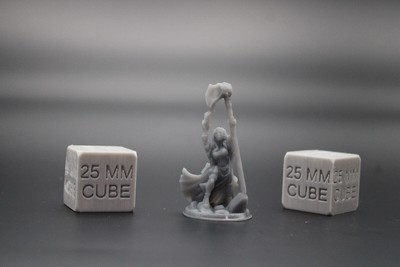 Mage Wizard Sorceress Female Raised Staff Magic Book 32mm Miniature Dnd Skirmish