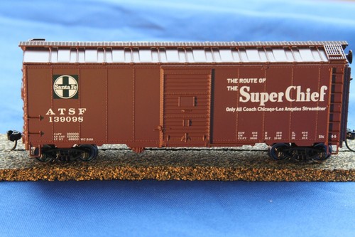 Coche de carga Walthers MainLine 910-1333 Santa Fe ATSF 139098 40' AAR 1944 | Zustand: New