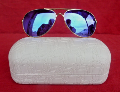 Vintage OAKLEY Feedback OO4079-18 Gold Frame Purple Lens  display picture 3