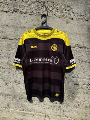 BSC Young Boys Jako 2013-14 Away Jersey Size M