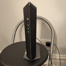 NETGEAR Nighthawk AC1900 C7000V2 Wi Fi Cable Modem Router