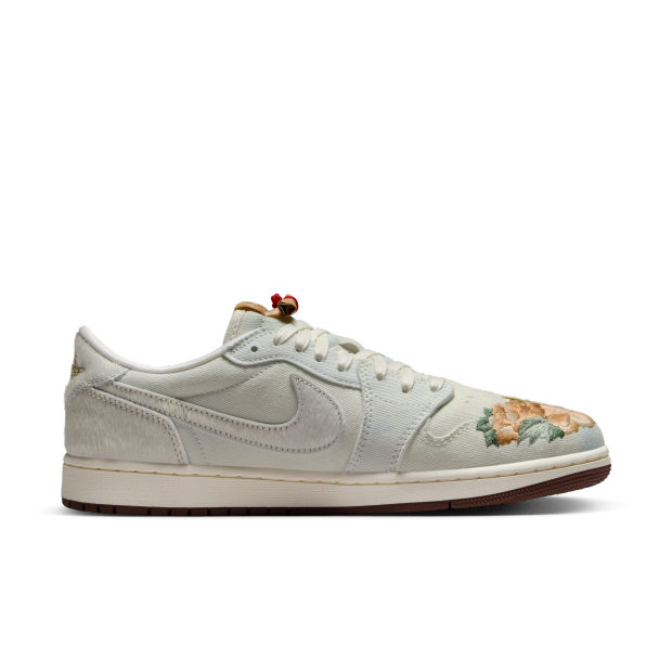 ⭐NATURAL HISTORY of THE NIKE AIR JORDAN Nike Air Jordan 1 Low OG 'Chinese New Year' Flower Embroidery 2026