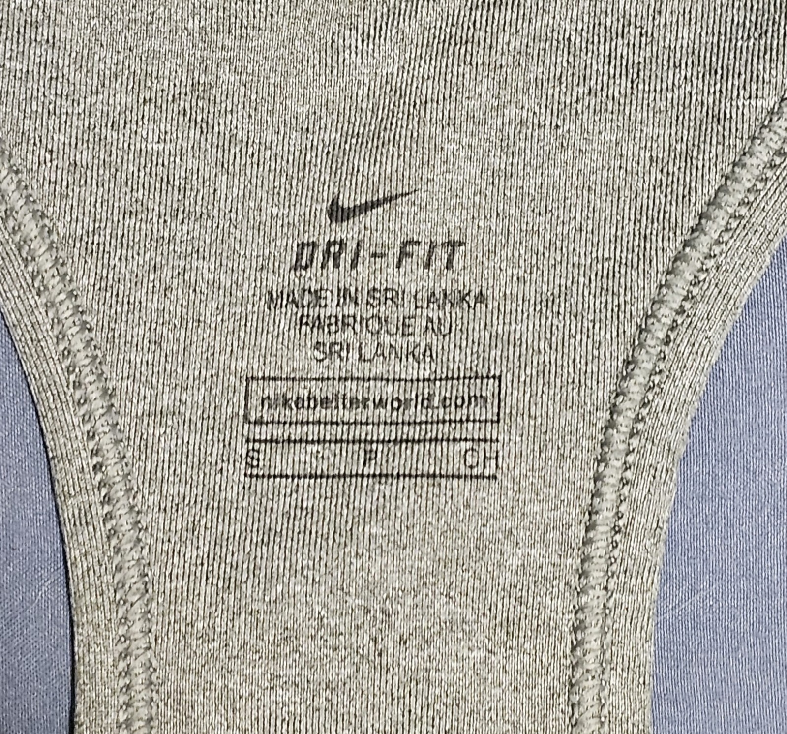 Nike Dri-Fit Sports Bra Women's Gray Black Center Swoosh Yoga CrossFit Gym Small thumbnail 4