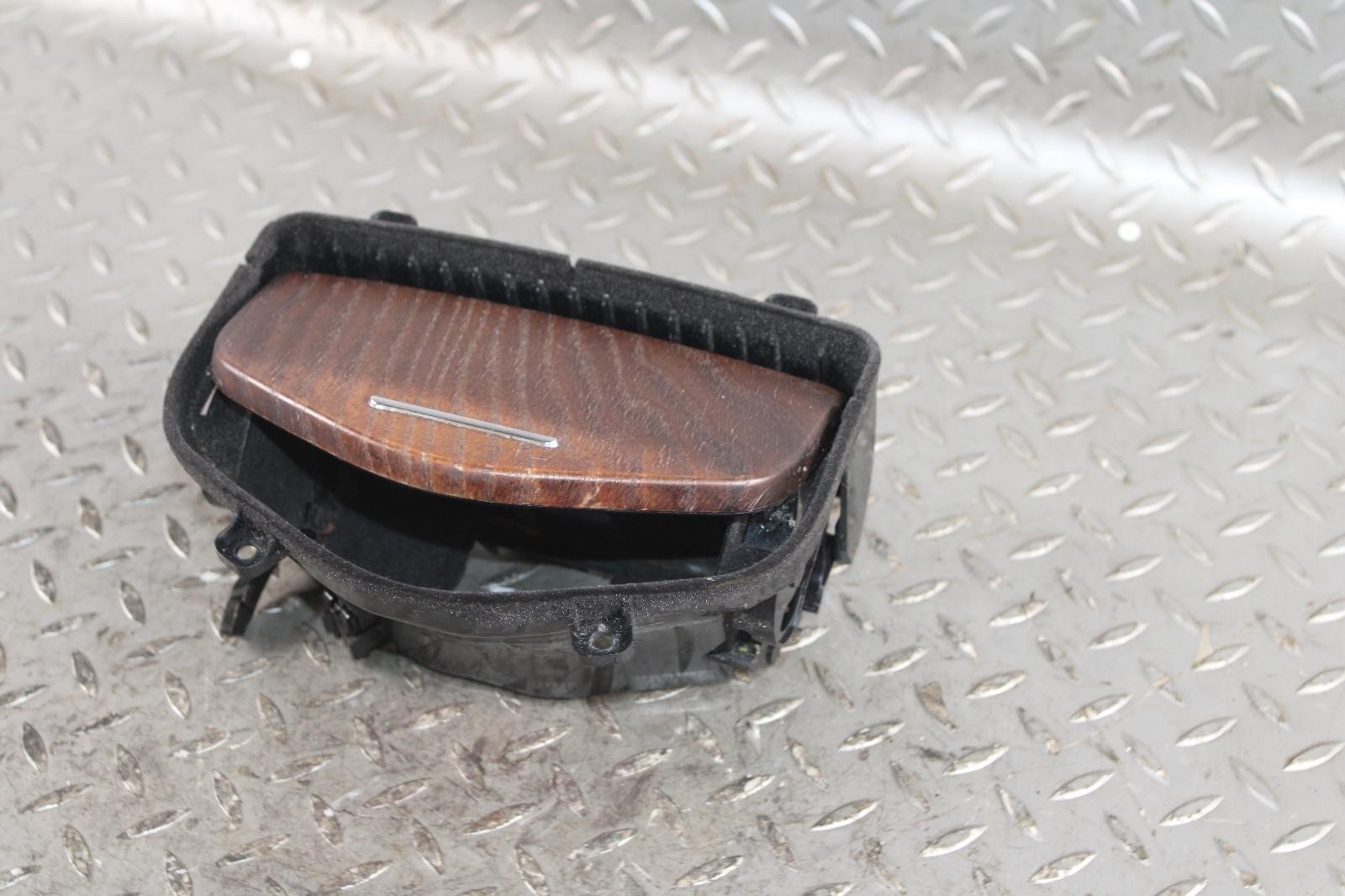 Maserati Ghibli 2014-2021 Center console trim panel