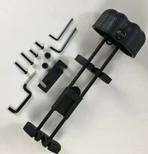 Black Five Arrow Quiver for Bowhunting - Holds 5 Arrows, with A Screw Hook