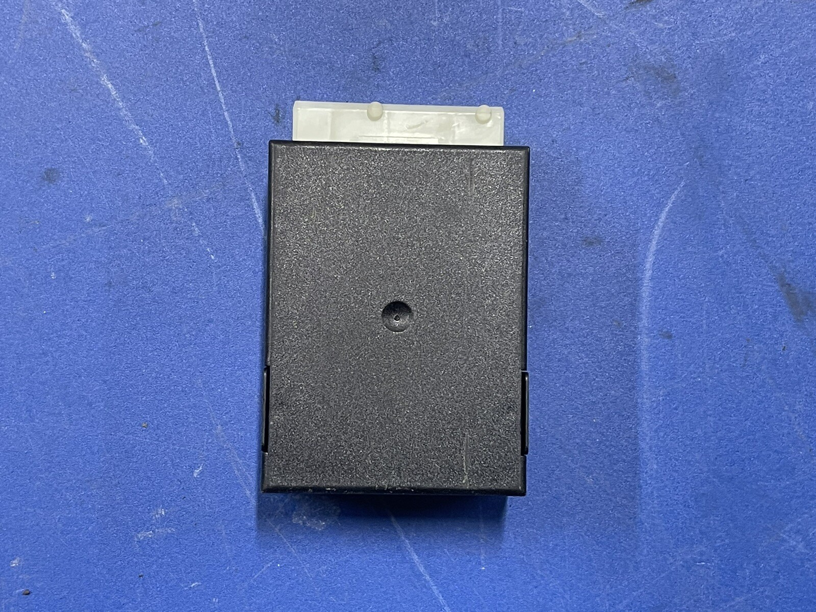 Picture 2 of 3