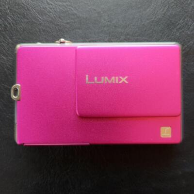 Panasonic LUMIX DMC-FP1 Pink Digital Camera, Compact