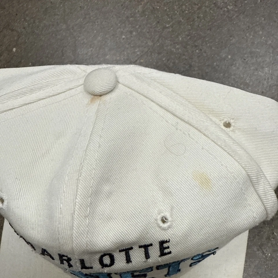 De colección Charlotte Hornets NBA Baloncesto Starter Arco Deletreado Snapback Gorra Gorra Foto 4 de 4