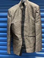 Quesste Men  s Slim Fit Shimmery Black And Gold Suit Set