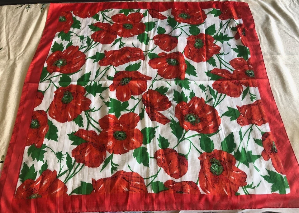Vintage Liz Sinclair Floral Scarf Polyester Made in Italy 30" square - Image 4 of 4