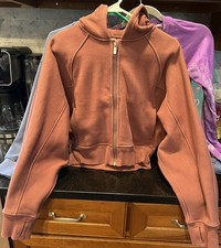 Lululemon cropped Scuba Oversized Full Zip Hoodie sz 6 Brier Rose