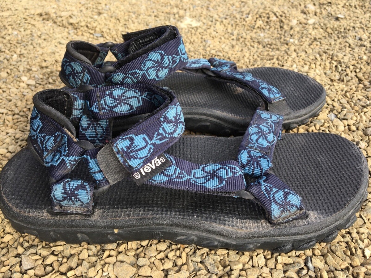 Teva 1535 Blue Black Floral Pattern Sport Hiking Sandals  display picture 3