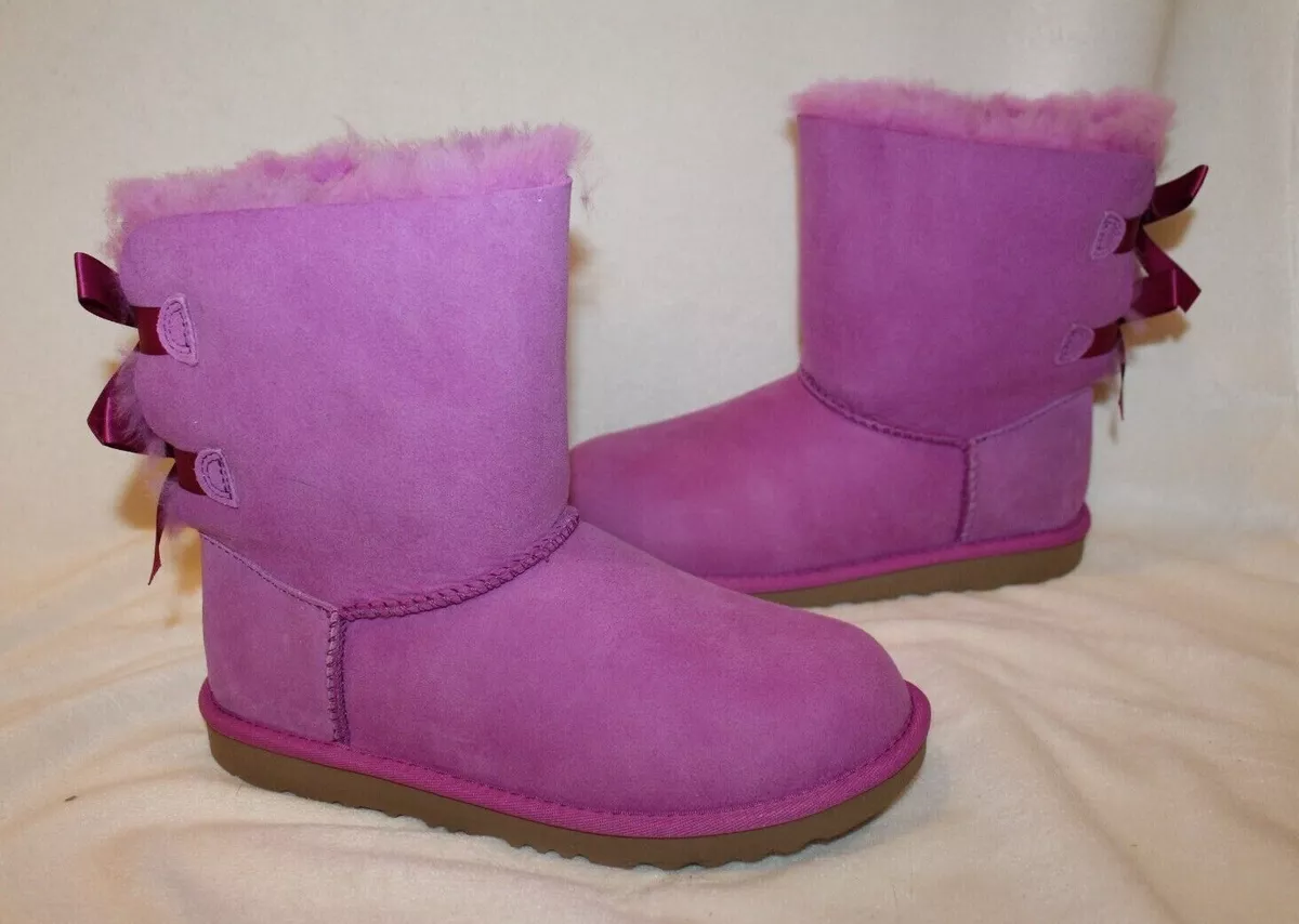 NIB UGG Women s Bailey Bow Classic Short Boots Purple Pink 7 8 Youth 5 6