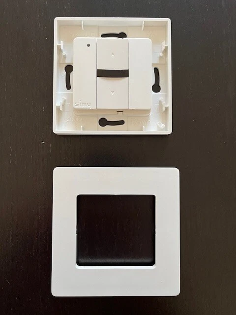 Télécommande Mural Simu Hz 2008369 (jamais ouverte) - Photo 2/3