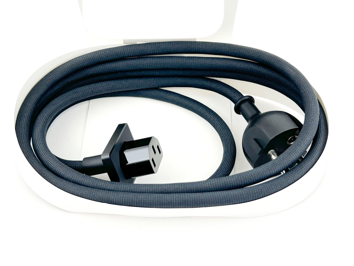 Apple Mac Pro ブラック 電源ケーブル付き Apple Genuine OEM 6' Heavy Duty Power Cord for 2019/2023 Mac Pro