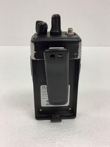 VERTEX STANDARD VX-160V 16 Channels Two Way Radio w/Antenna,No Battery,WORKING - Picture 4 of 8