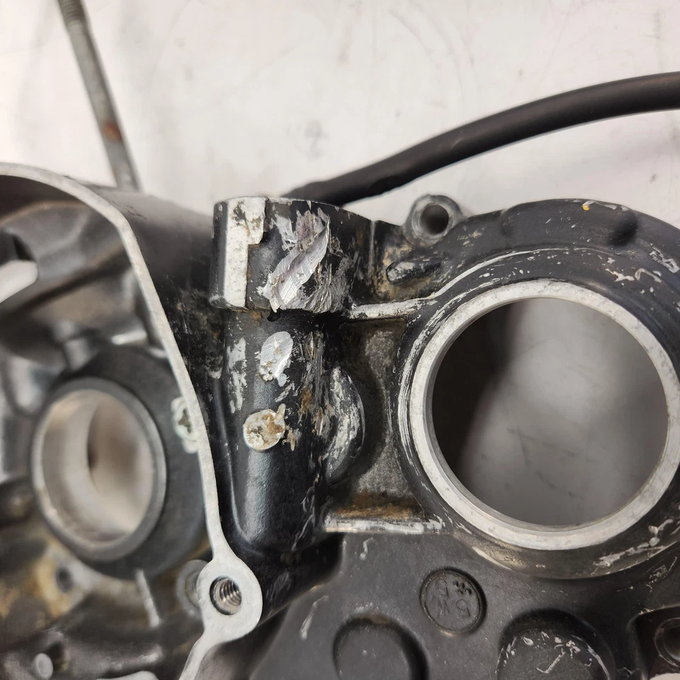 81-83 Yamaha YZ60 MOTOR ESQUERDO DIREITO CÁRTER CÁRTER CÁRTER CÁRTER BLOCOS - Imagem 2 de 4