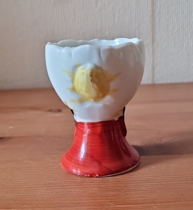 Vintage Ceramic Hand Painted Chick Novelty Egg Cup eBay