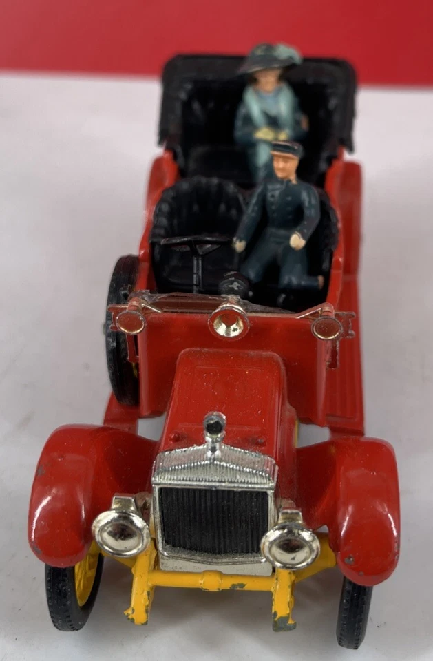 CORGI Classics Diecast Model Car Daimler 1910 with 2 Of The Four figures Nice - Image 2 of 4