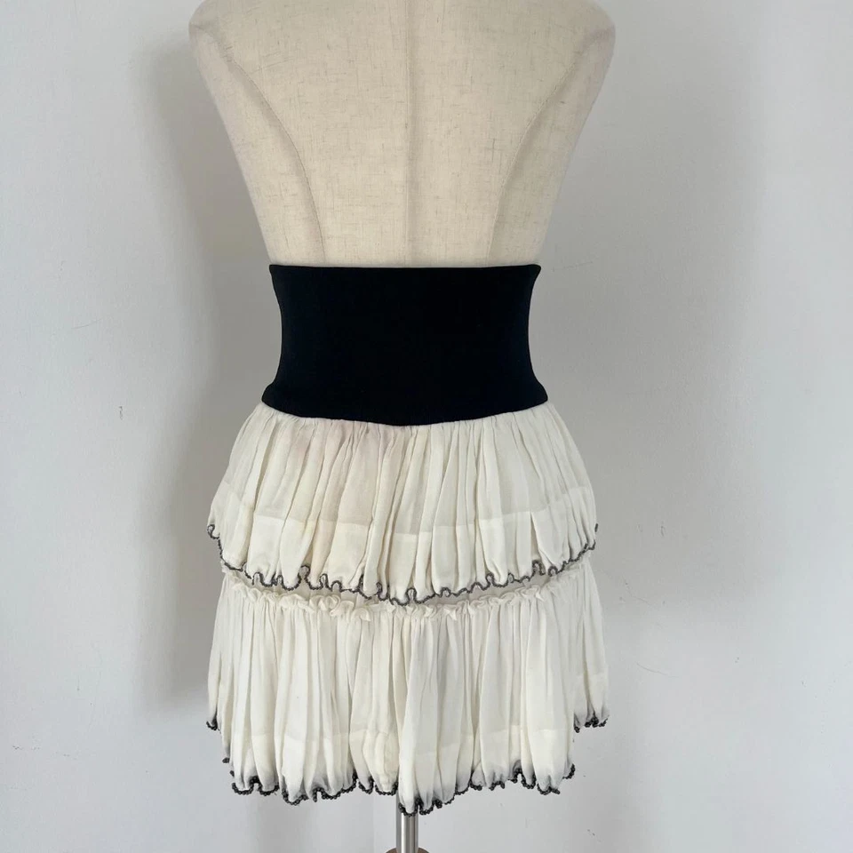 Isabel Marant White Beaded Hem Detail Roscoe Mini Skirt - Image 3 of 4