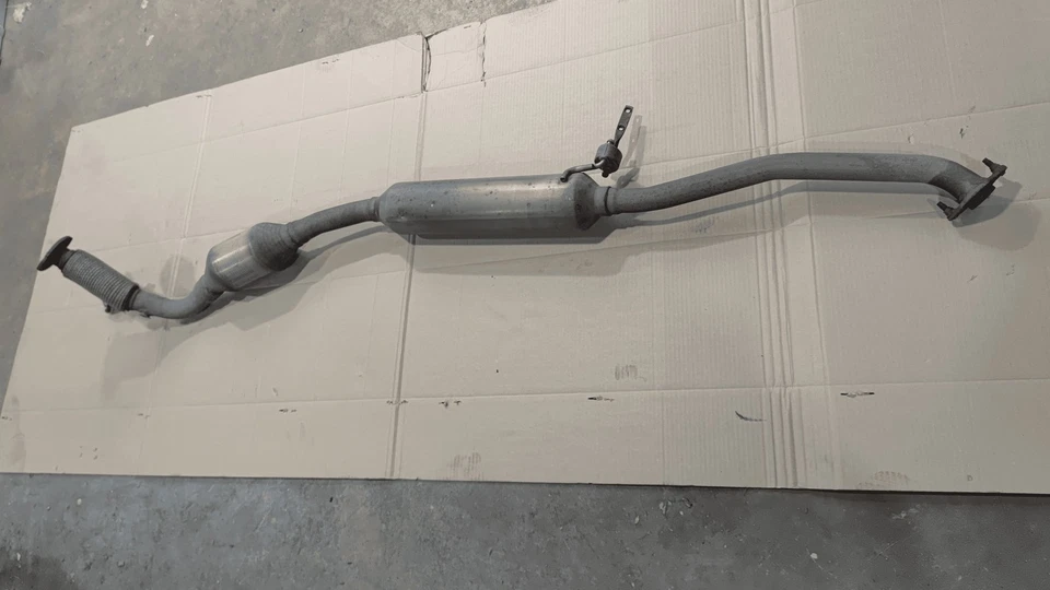 Toyota RAV4 2019-2022 híbrido AWD sistema de escape del motor tubo delantero OEM Foto 2 de 4