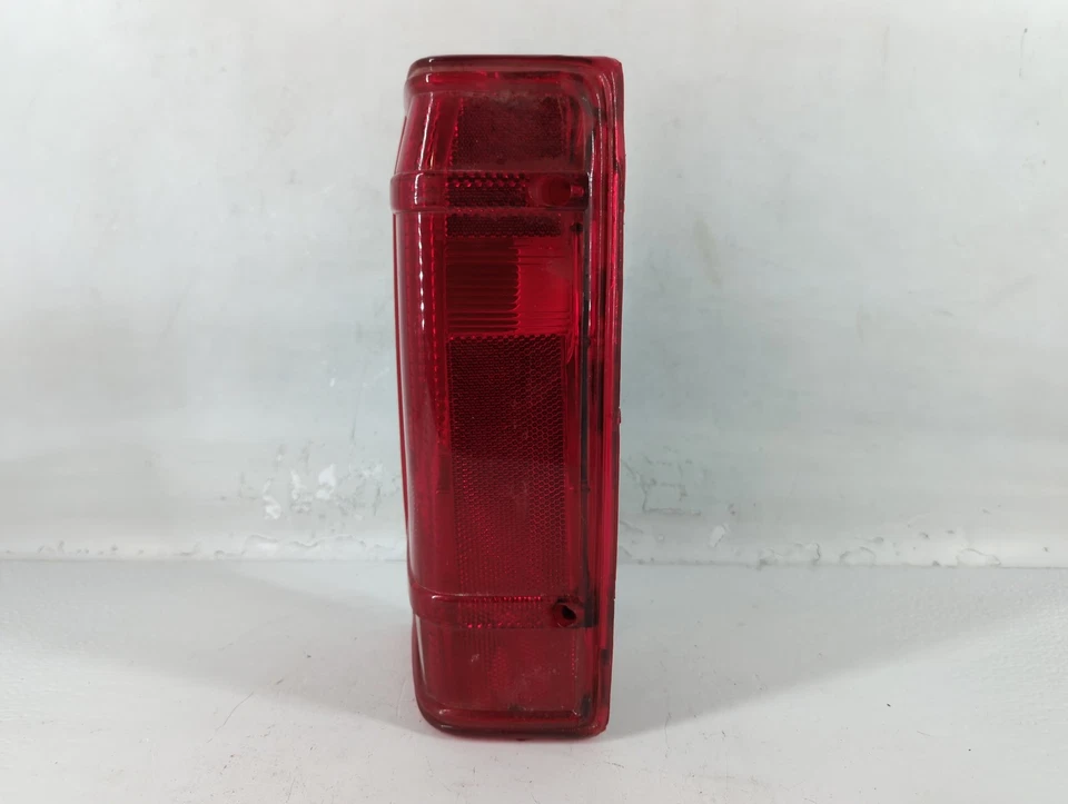 Luz trasera lateral derecha Ford Ranger 1992 pasajero fabricante original FLIB3 Foto 4 de 4