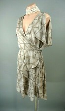 BCBG Wrap Dress XS Beige Mini Geometric Flared Cut out sleeve V-Neck Work #227