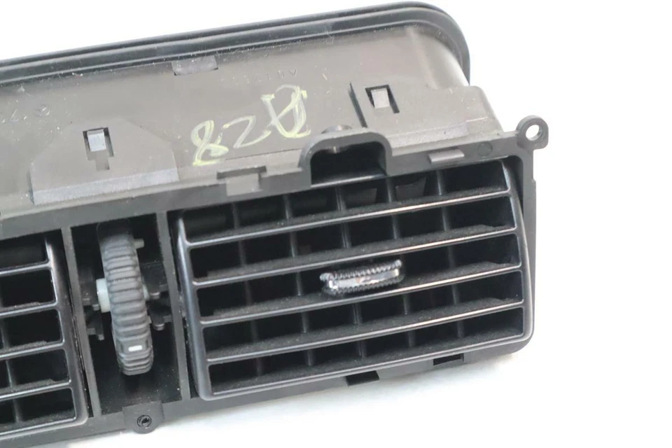 01-04 Mercedes SLK320 SLK320 Conjunto de ventilación de calentador de aire acondicionado central negro Foto 3 de 4