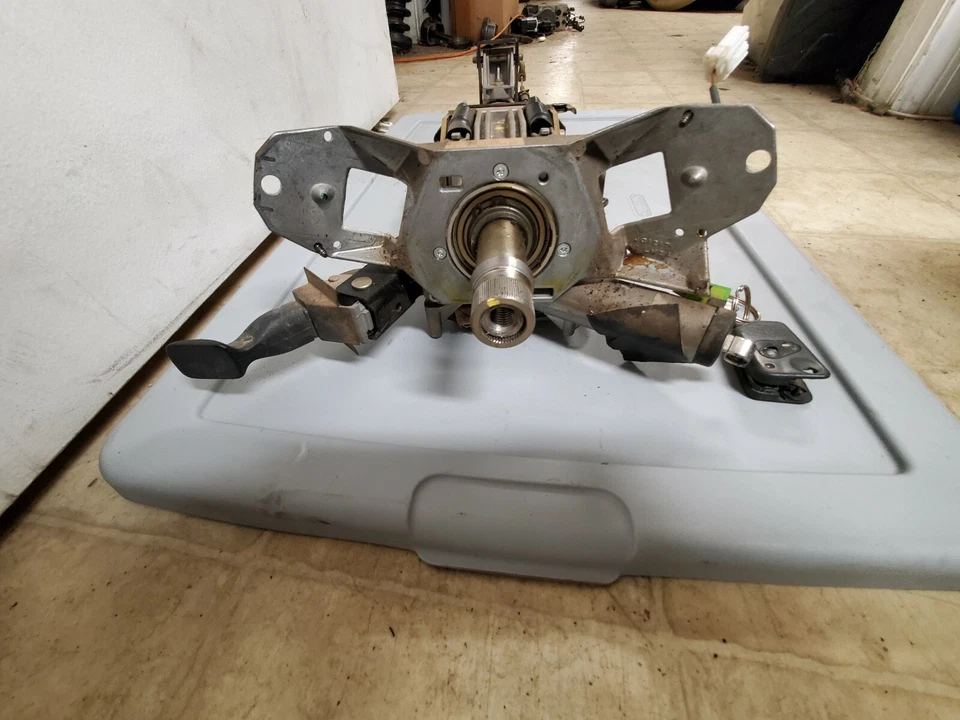 95 96 97 98 99 00 01 02 LAND ROVER RANGE ROVER COLUMNA DE DIRECCIÓN CON LLAVE Foto 3 de 4