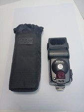 Nikon SB-80DX Speedlight Hot Shoe Flash con custodia - testato -