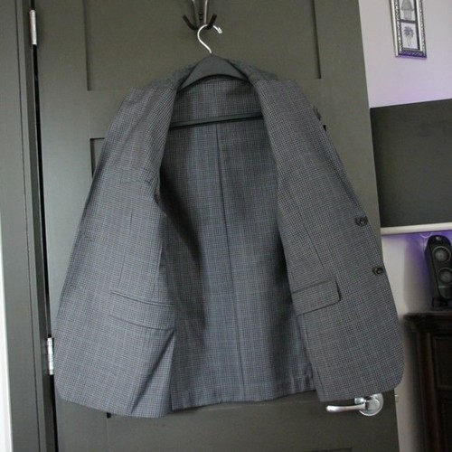 Black & Brown 'Jack' 100% wool blazer, size 40S - Picture 6 of 6