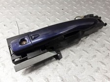 Porte avant et accessoires Nissan Pulsar