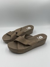 Yellow Box Jello Rhinestone Flip Flops Wedge Sandals Beige Tan Women's Size 9.5