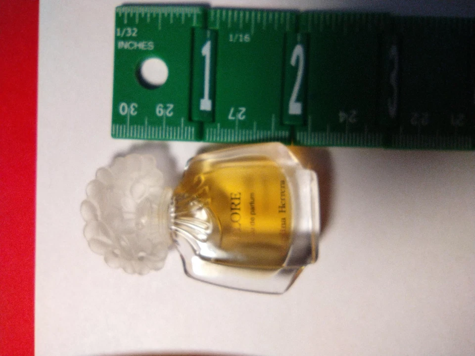 Carolina Herrera Flore 香水迷你香水瓶飞溅旅行样品 — 第 2/2 张图片