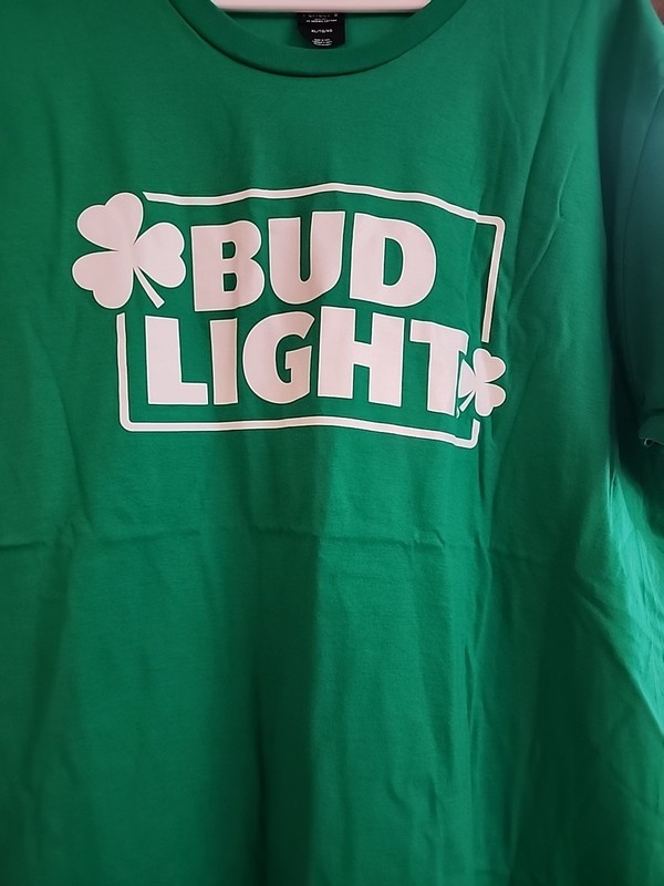 Bud Light St Patricks Day Shirt Green Mens XL NWOT 