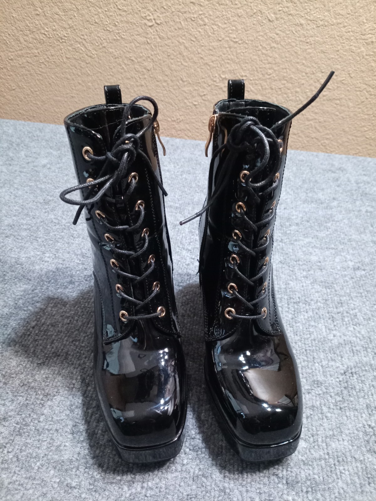 Black Patent Platform Ankle Boots Women’s Size 7 Lace Up Chunky Heel Goth Combat