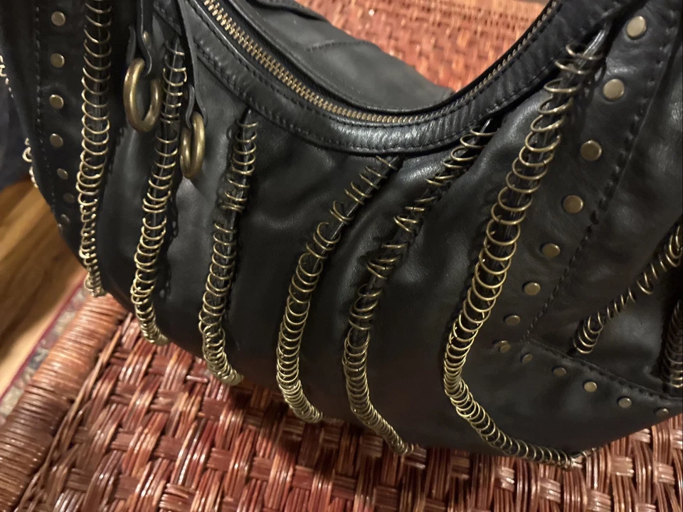 Isabella Fiore черный кольцо пусть Angelin3d пирсинг аппликация наплечная сумка редкая!! - Изображение 3 из 4