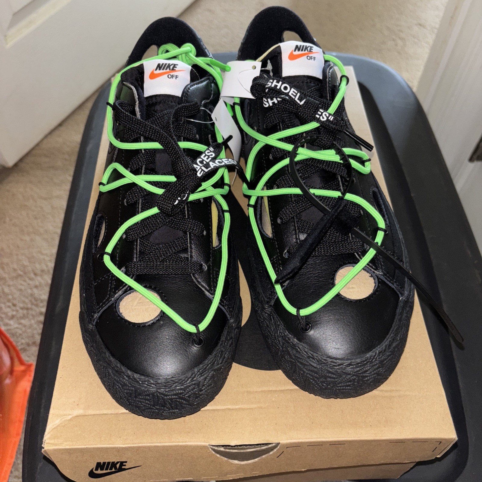 OFF WHITE X NIKE Blazer basso '77 OFF WHITE