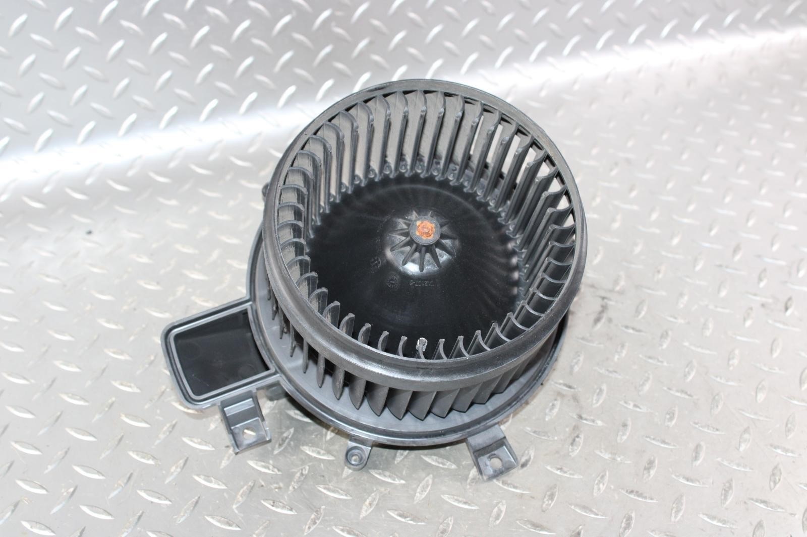 14-19 Ghibli Lhd HVAC Heater Heat A/C Air Blower Motor Fan Assembly Factory OEM