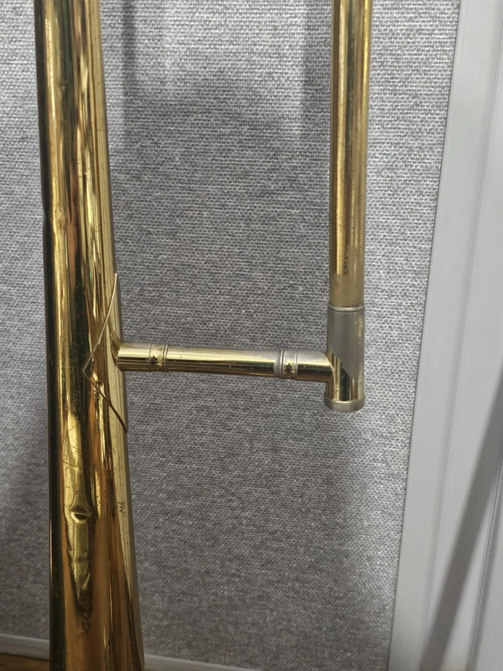 KING Cleveland 605 тромбон США с чехлом и мундштуком, хорошее состояние товара - Изображение 3 из 4