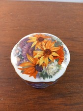 ARDLEIGH ELLIOTT PORCELAIN MUSIC BOX, AUTUMN 