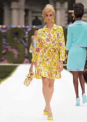 SS22 Moschino Couture Child's Fantasy Yellow Dress Short Sleeves Birds Floral