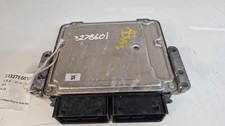 Ford Focus Mk3 2015 Engine Management Ecu 1.5l Diesel Xwdb Ford Focus Mk3 2015 Engine Management Ecu 1.5l Diesel Xwdb