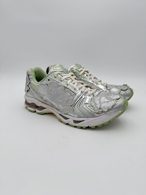 【入手困難】Cecilie Bahnsen ASICS GEL-KAYANO CECILIE BAHNSEN x ASICS | GEL-KAYANO 20 VANILLA/PURE SILVER
