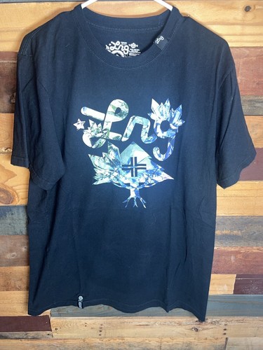 Retro Lifted Research Group black colored T-Shirt Size Large LRG Brand