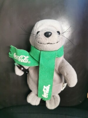 LT0016 Coca Cola Bean Bag Plush Seal Green Scarf With Tags 1998 Vintage